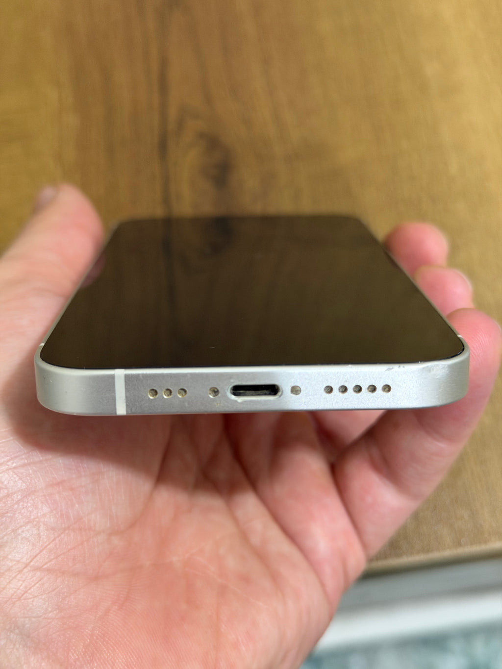 Apple iPhone 13 - 128 GB - Starlight (Unlocked)