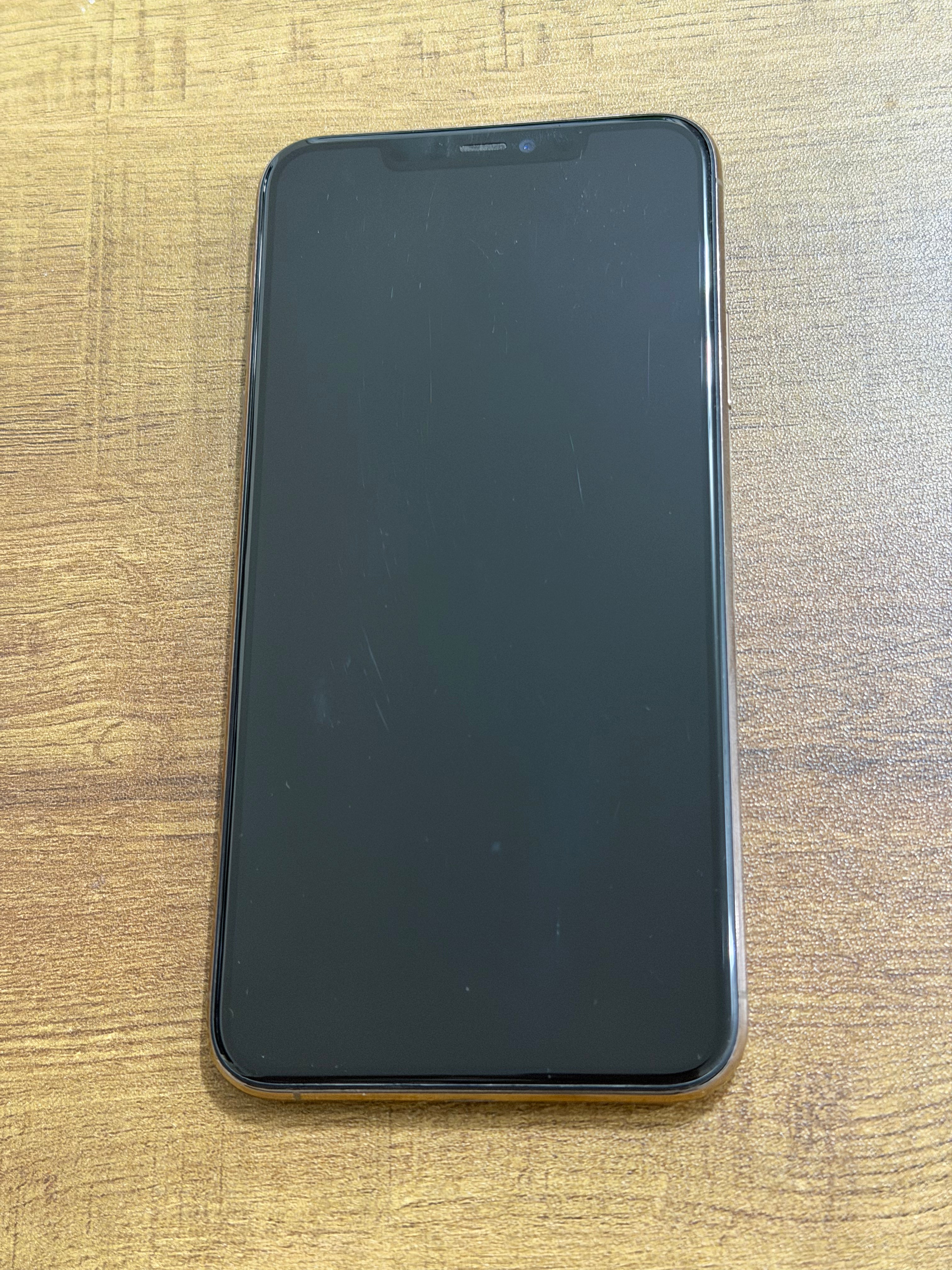 Apple iPhone 11 Pro Max - 64 GB - Gold (Unlocked)