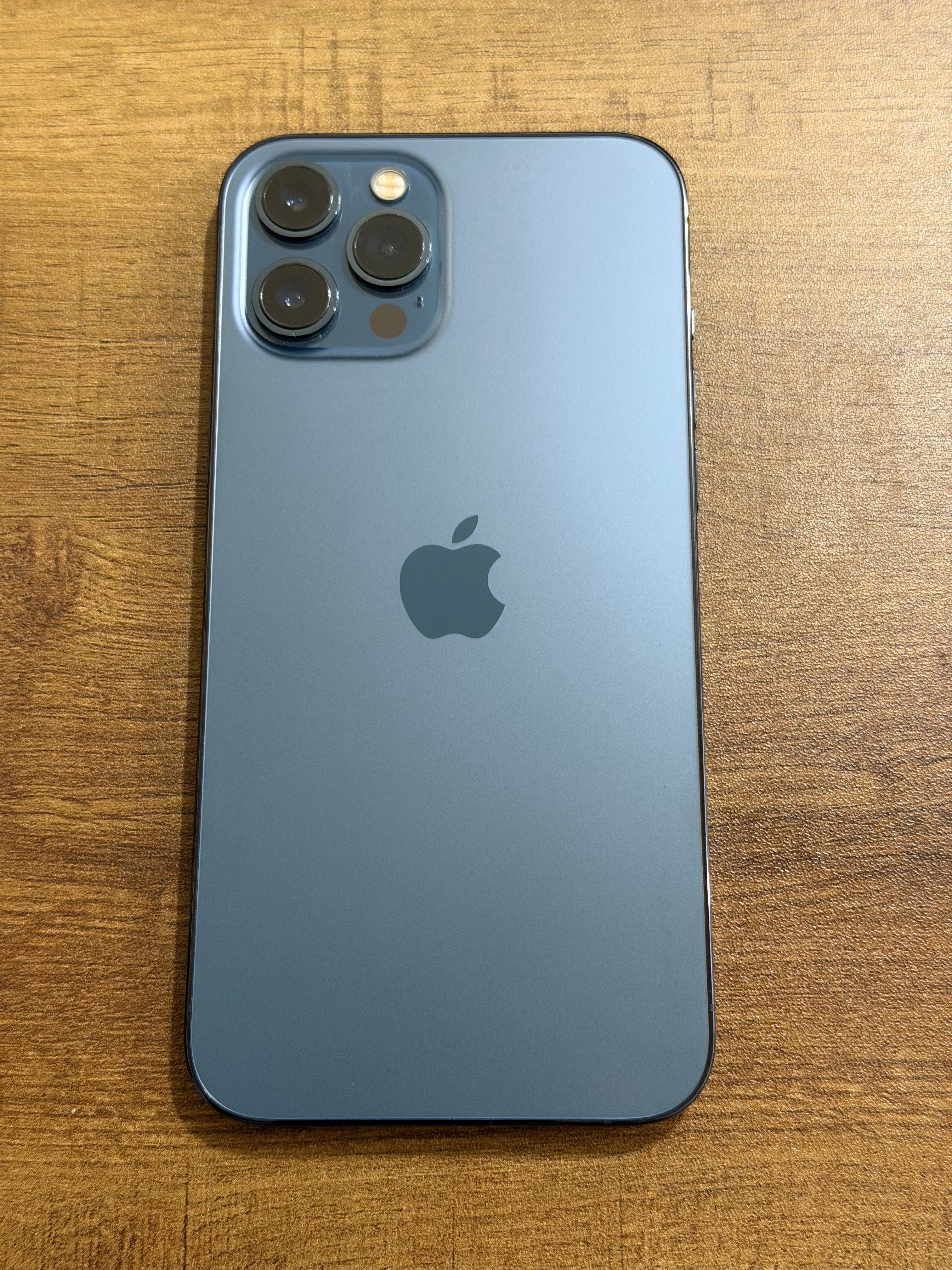 Apple iPhone 12 Pro Max - 128 GB - Pacific Blue (Unlocked)