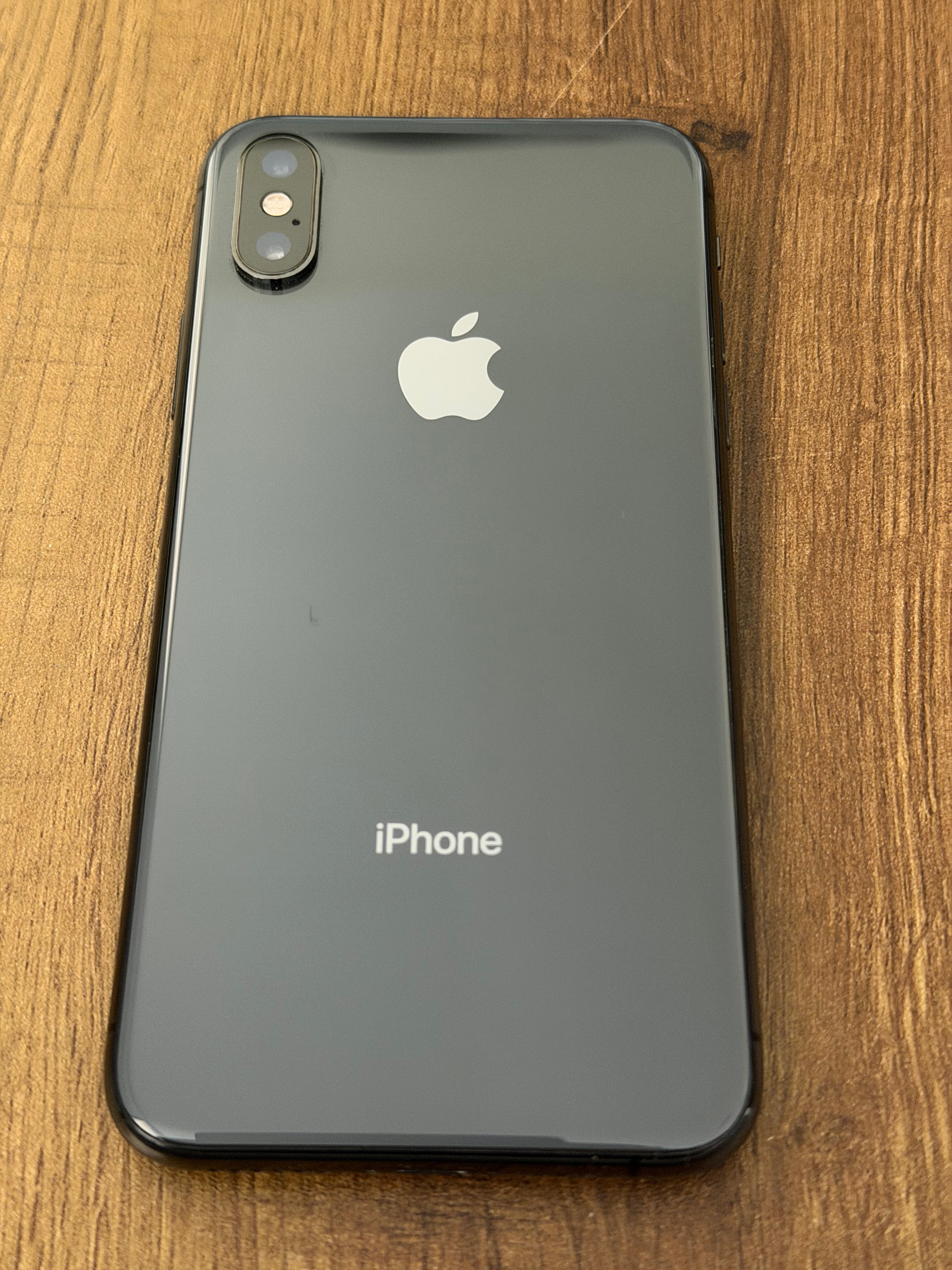 Apple iPhone XS - 256 GB - Space Gray (Unlocked)